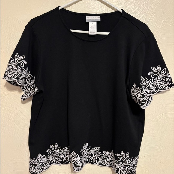 Alfred Dunner Black Boxy Short Sleeve Embellished Tee - Picture 1 of 7